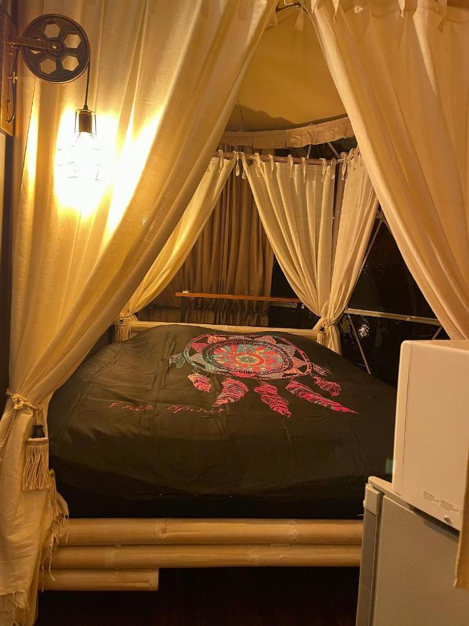 فندق La Bulle Des Coucous سا يْليرْ دو ري المظهر الخارجي الصورة